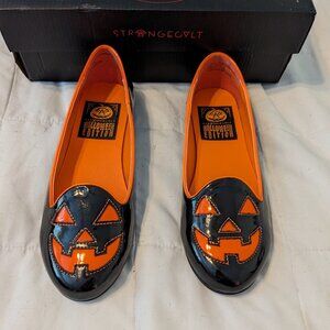 Strange Cvlt Orange and Black Jack O Lantern Flats